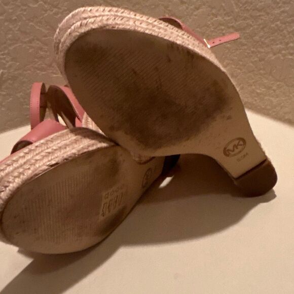 Michael Kors Size 9.5 Kimberly Espadrille Wedge Sandals Pink Preppy Coastal - Picture 9 of 11